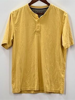 414 Weatherproof Men’s Medium Short Sleeve Henley Polo in Mustard Yellow